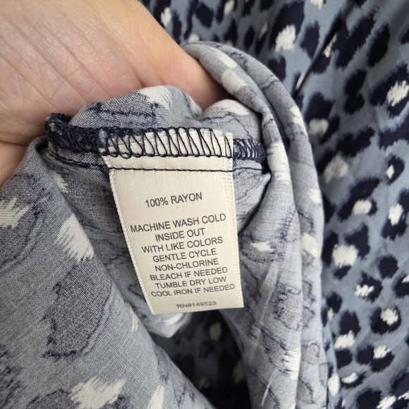 Stylish Blue Leopard Button Down Shirt - Picture 7 of 9